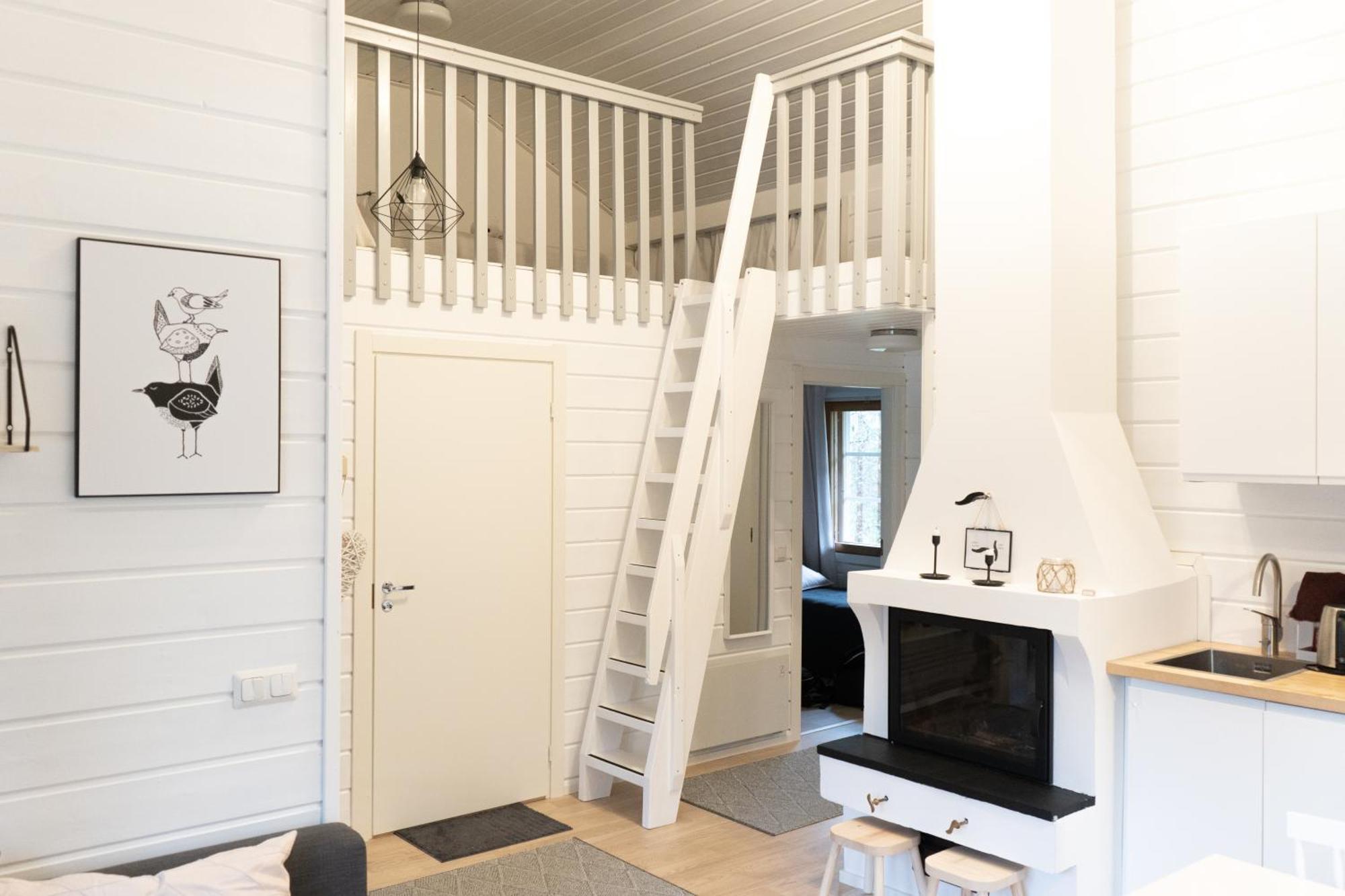 Hotel Yllaesrinne Yllasjarvi Bagian luar foto