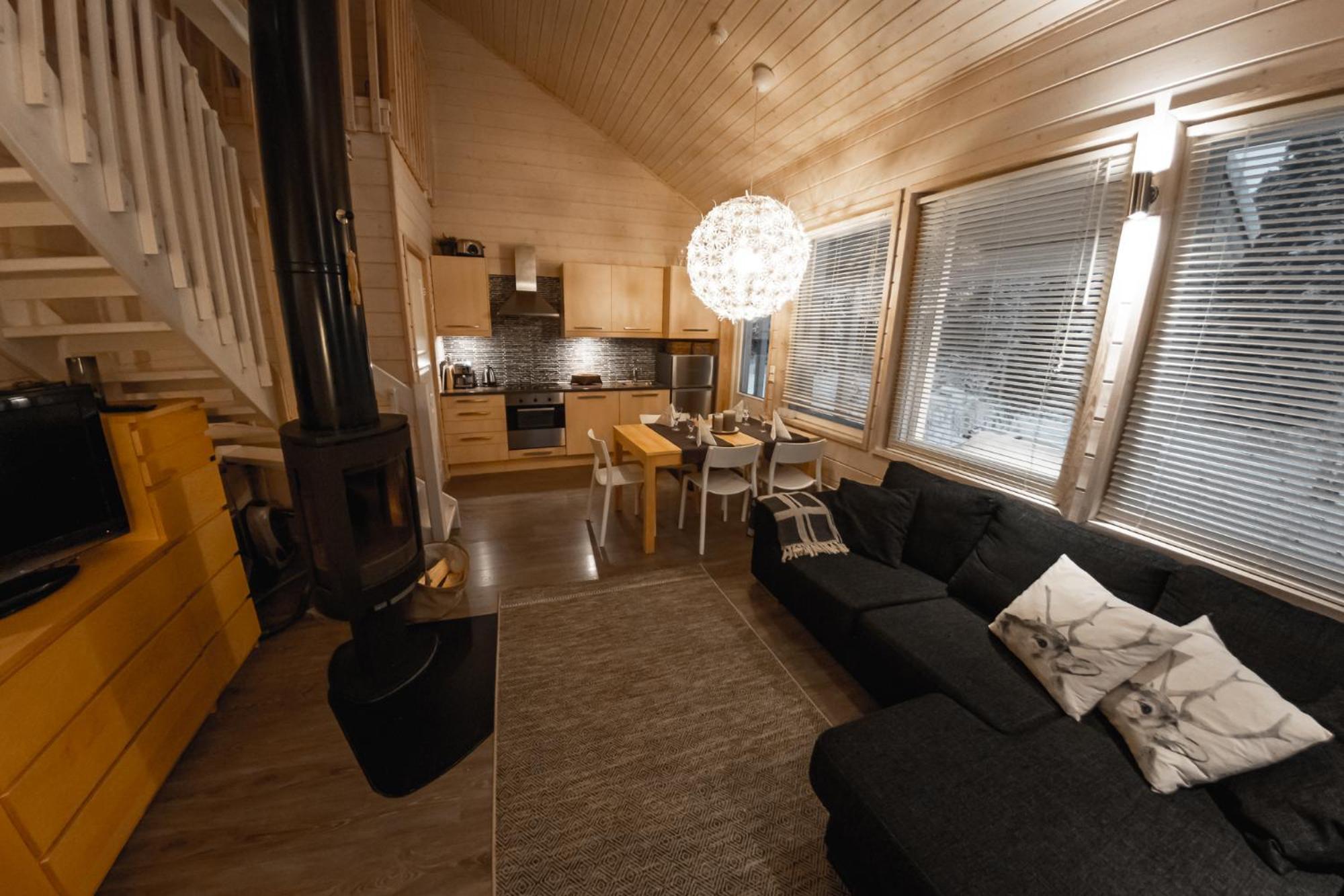 Hotel Yllaesrinne Yllasjarvi Bagian luar foto