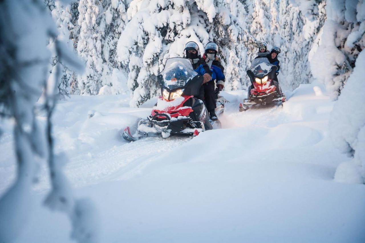 Hotel Yllaesrinne Yllasjarvi Bagian luar foto