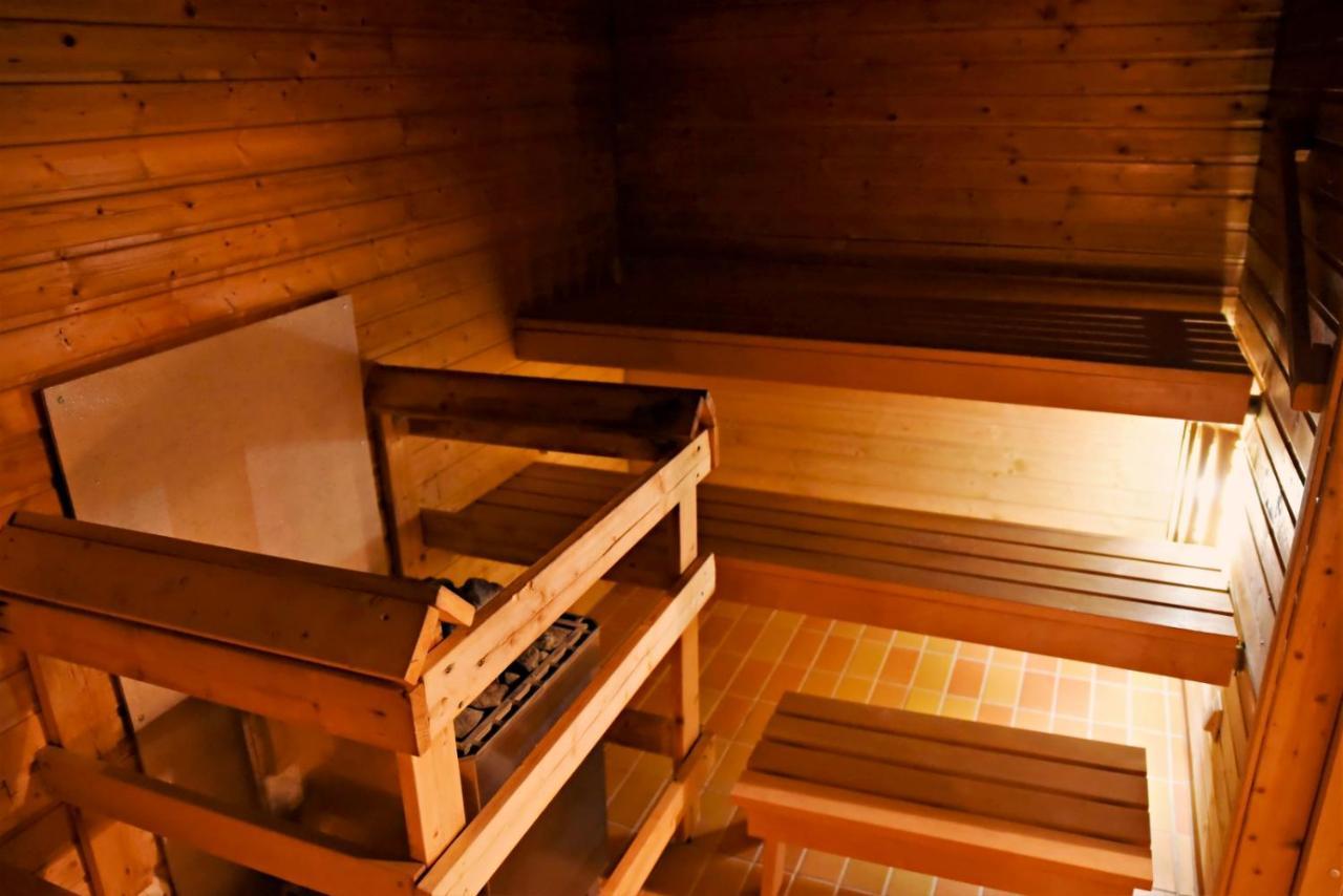 Hotel Yllaesrinne Yllasjarvi Bagian luar foto