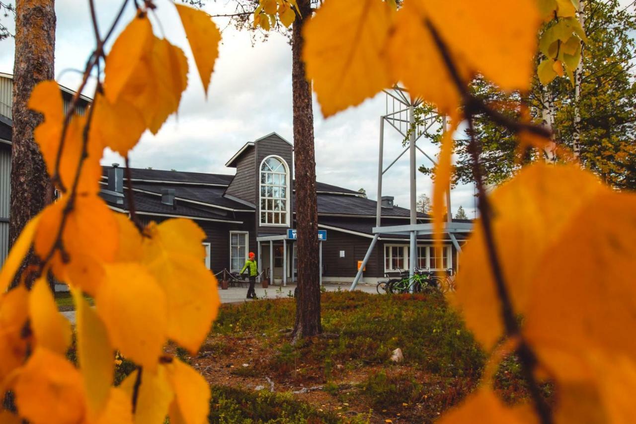 Hotel Yllaesrinne Yllasjarvi Bagian luar foto
